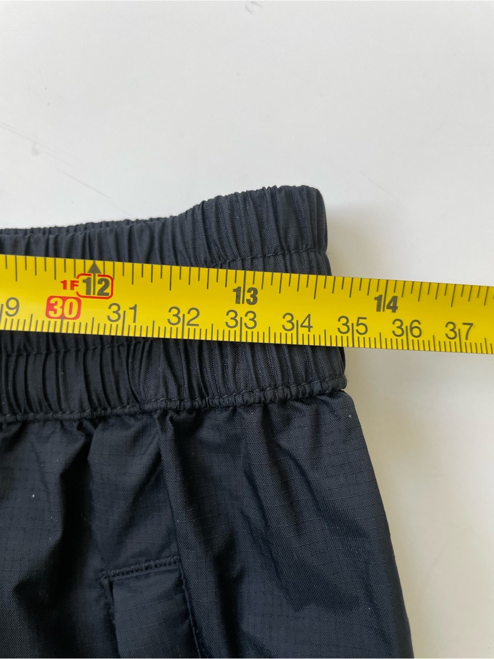 Marmot Women’s Rain Pant Hiking Camping Black Sports Outdoors Size Medium - Picture 14 of 16